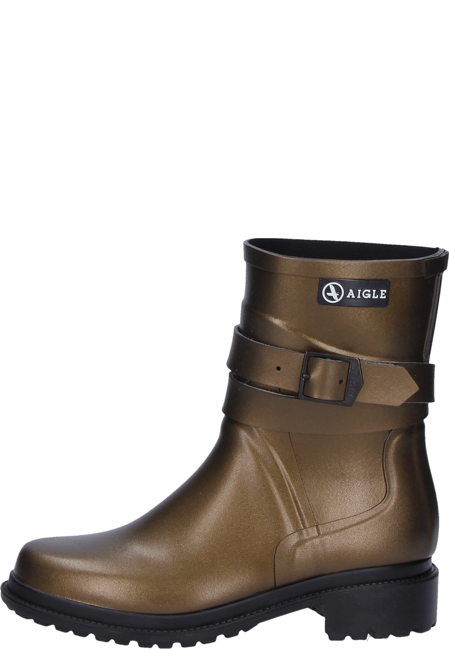 mid rubber boots