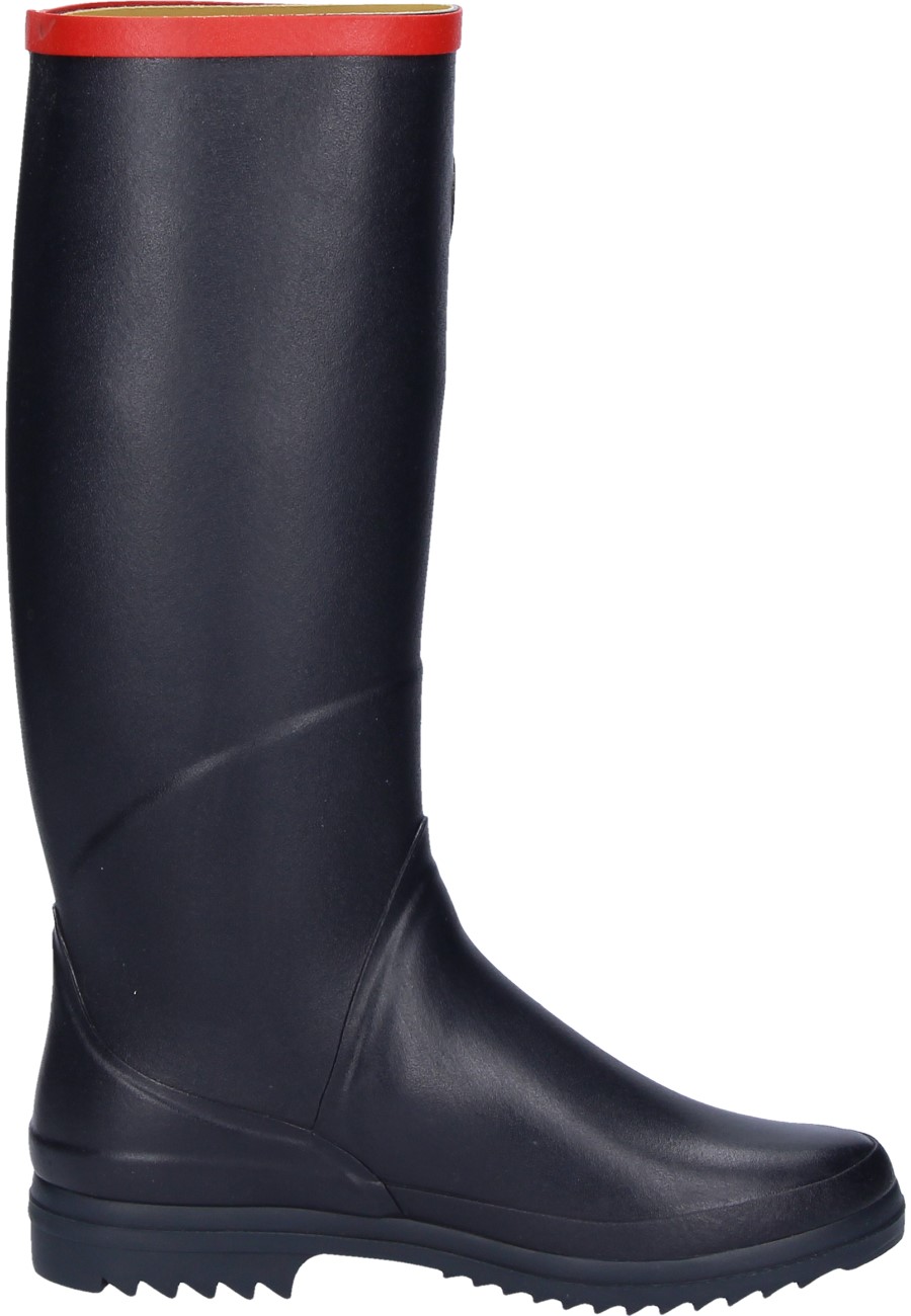 black calf hugging boots