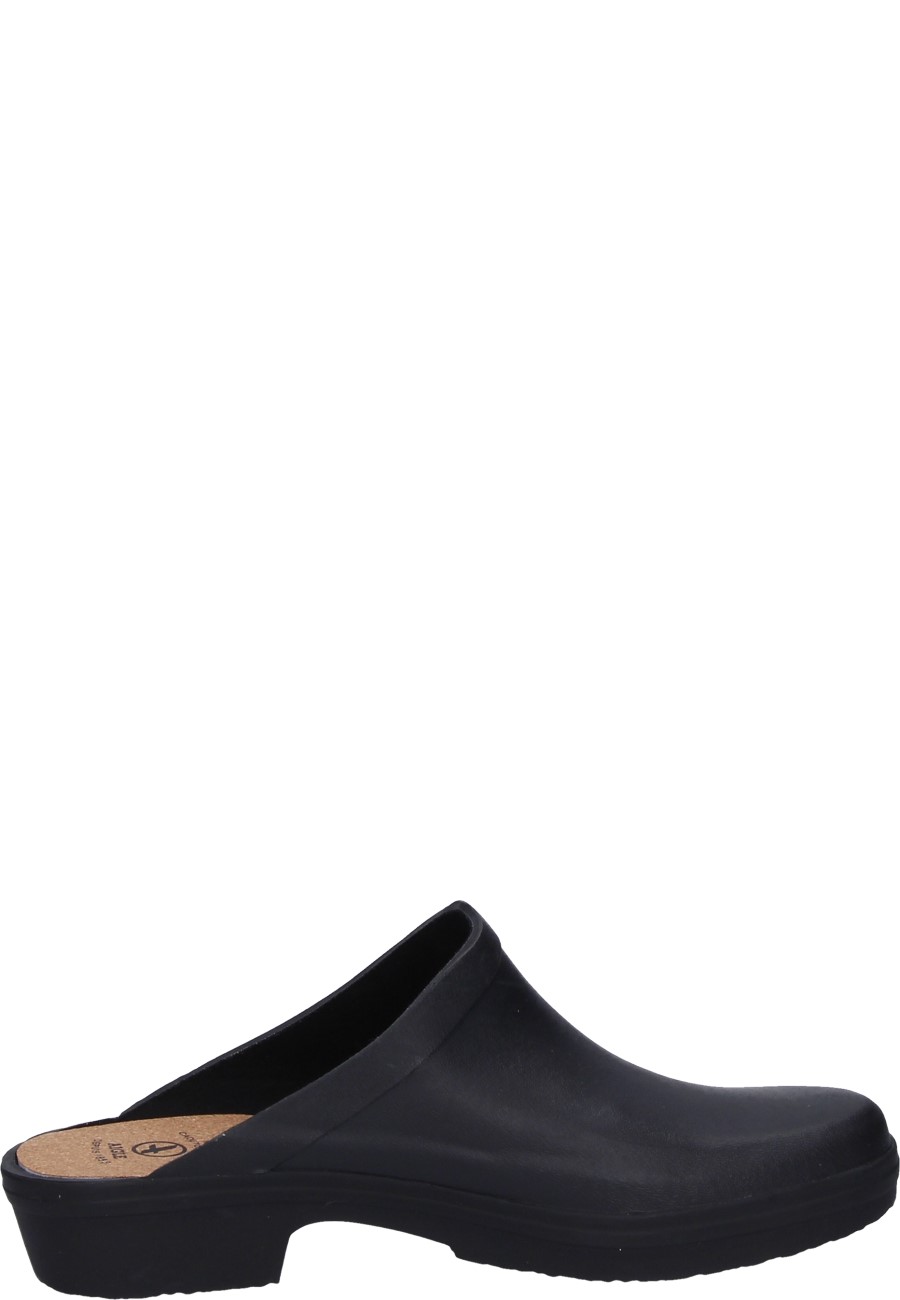 aigle garden clogs