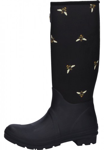 black neoprene wellies