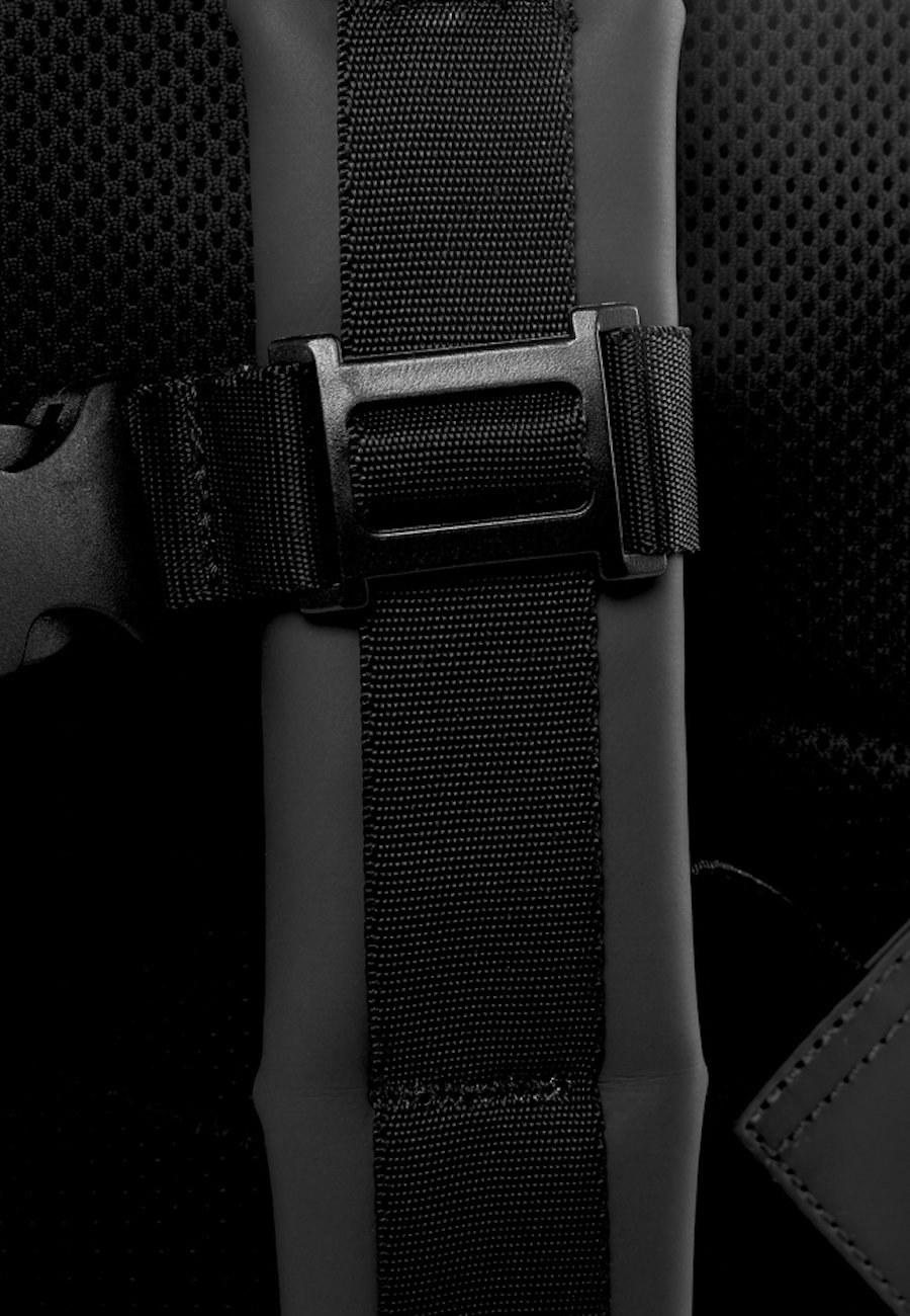 The ideal companion for every bike tour the waterproof ROLLTOP