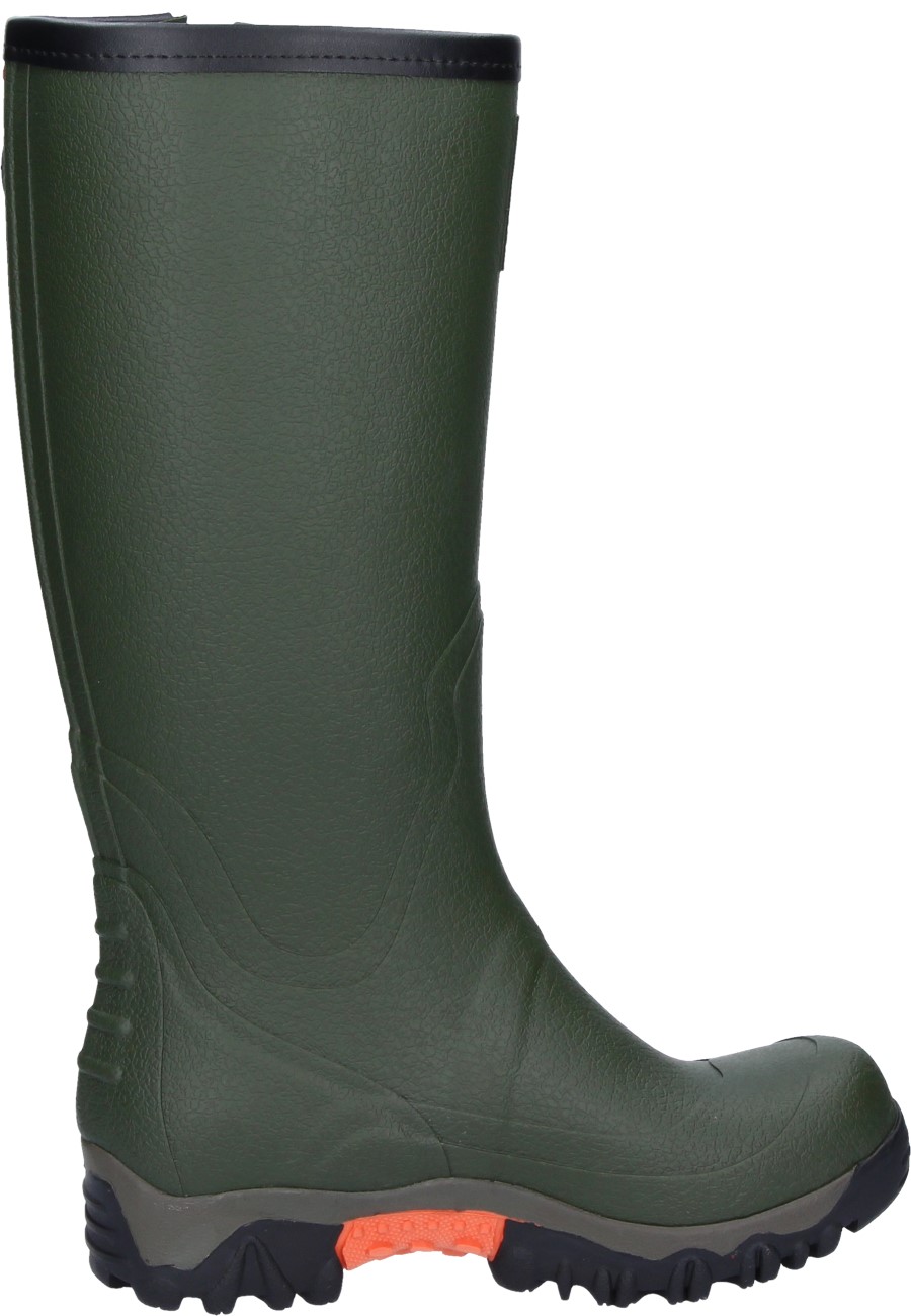 rubber hiking boots
