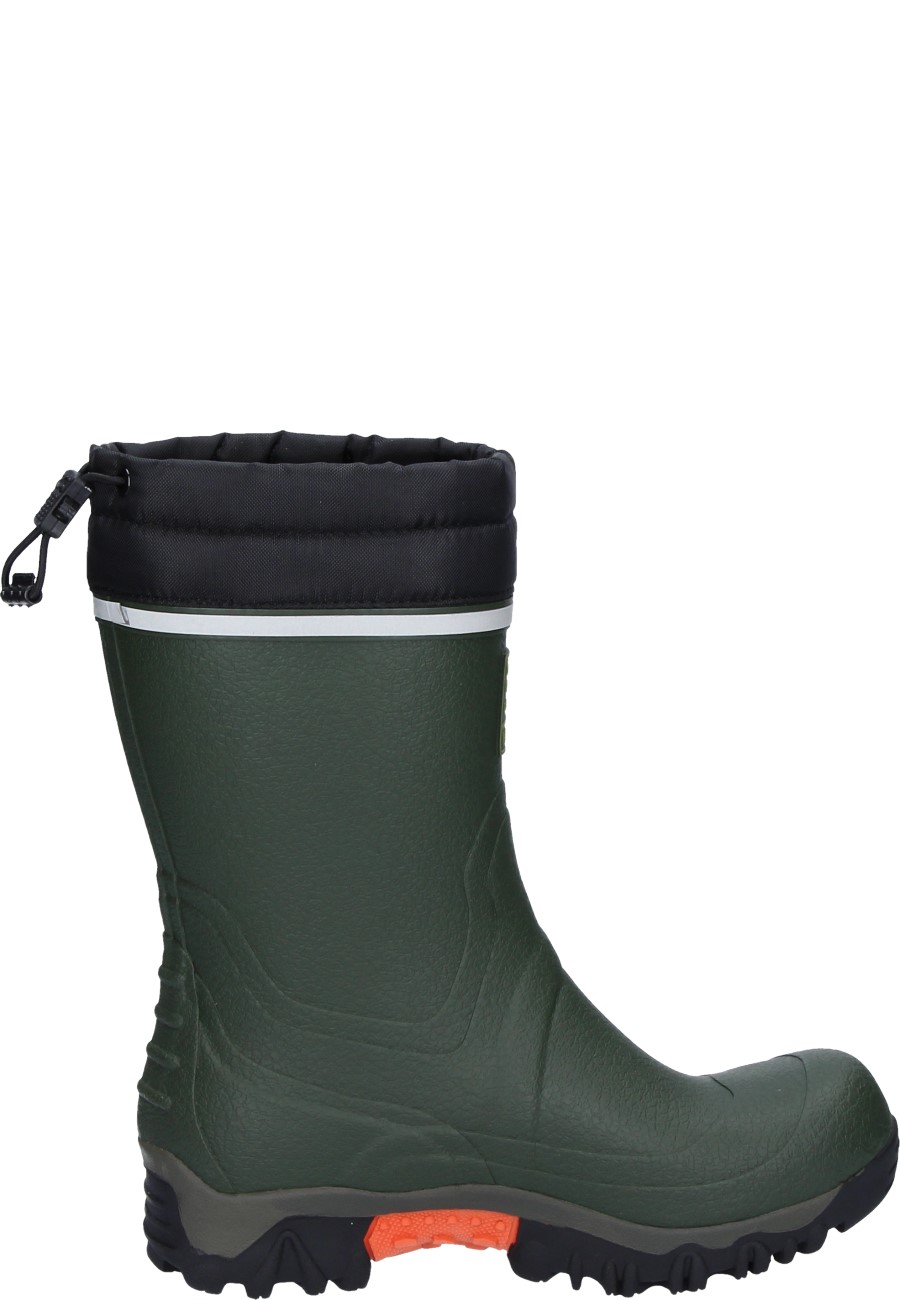 rubber hiking boots